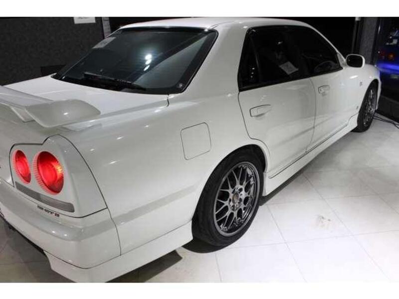 SKYLINE
