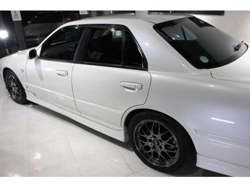 SKYLINE