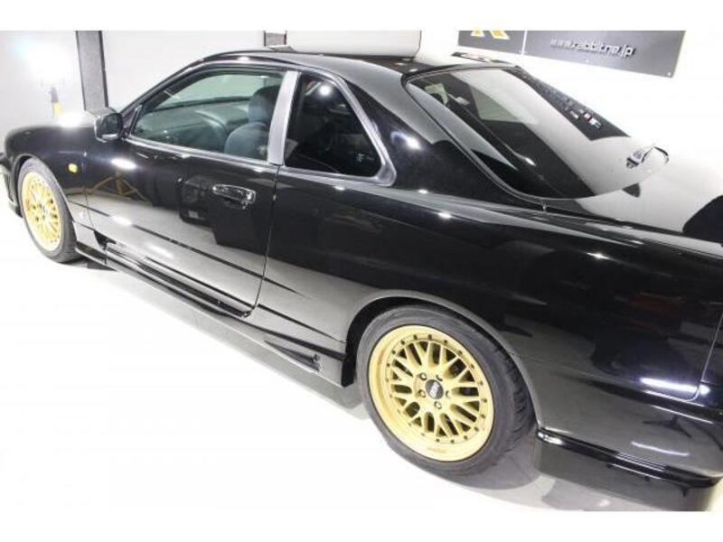 SKYLINE