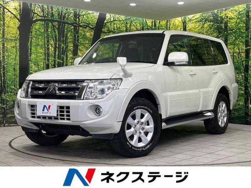 MITSUBISHI PAJERO
