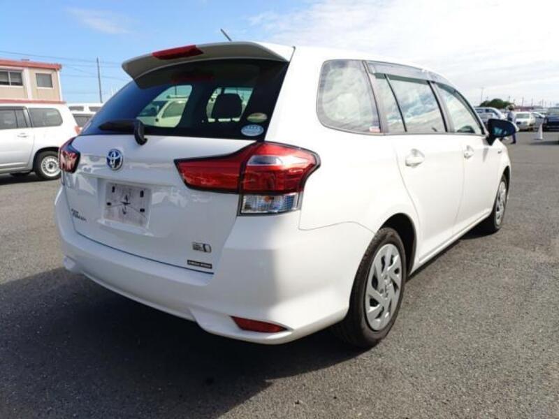 COROLLA FIELDER