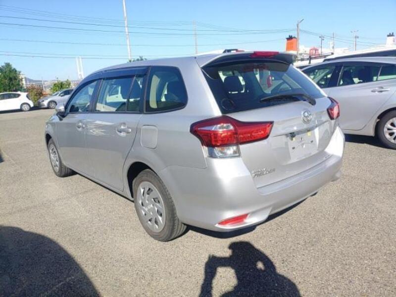 COROLLA FIELDER
