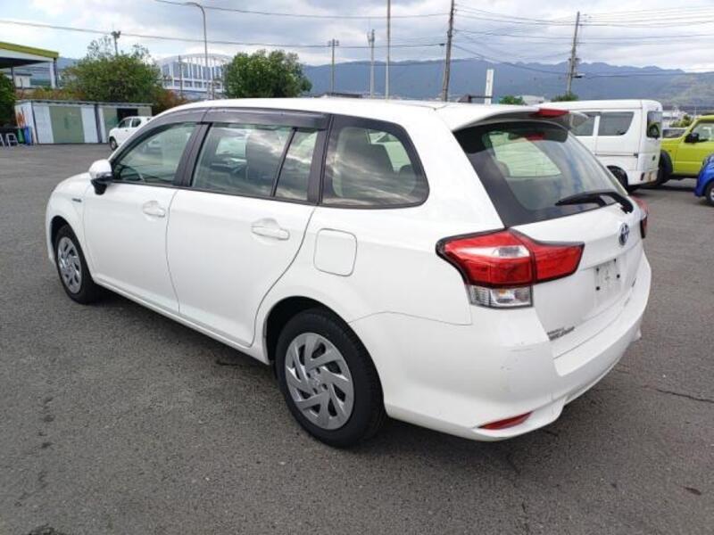COROLLA FIELDER