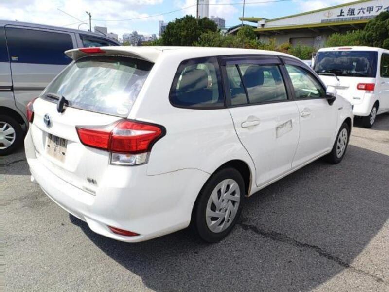 COROLLA FIELDER