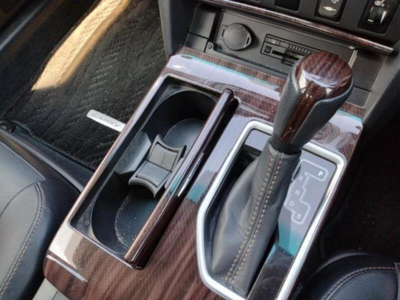 CAMRY