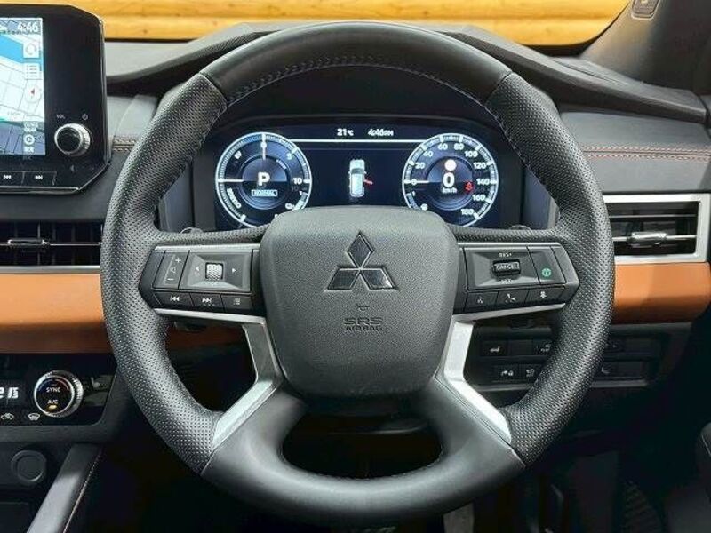 OUTLANDER PHEV