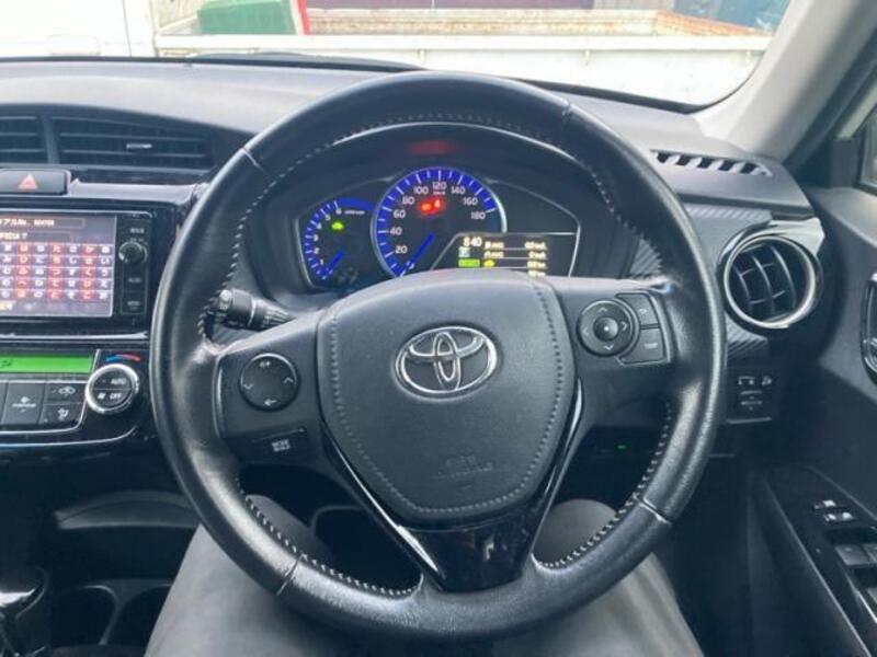 COROLLA FIELDER