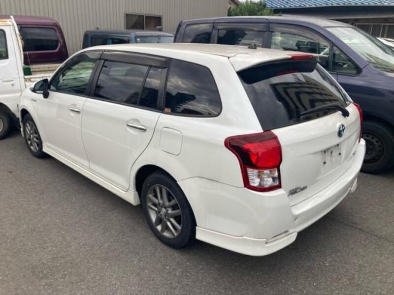 COROLLA FIELDER