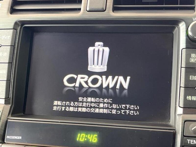 CROWN