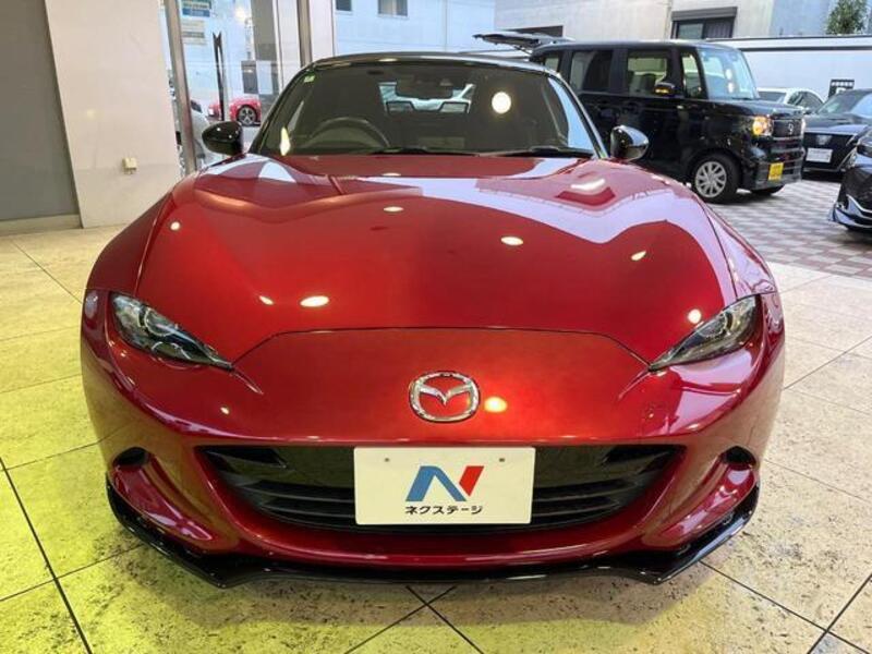 ROADSTER