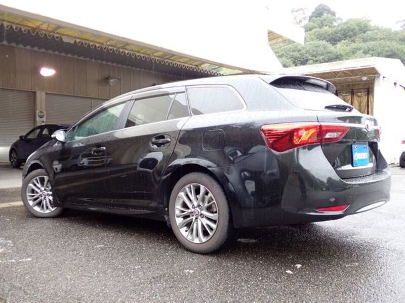 AVENSIS WAGON