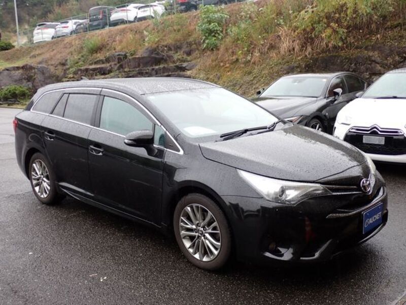 AVENSIS WAGON