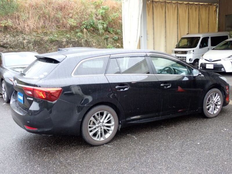 AVENSIS WAGON