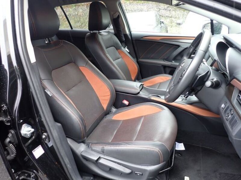 AVENSIS WAGON