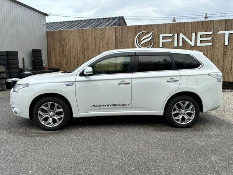 OUTLANDER PHEV