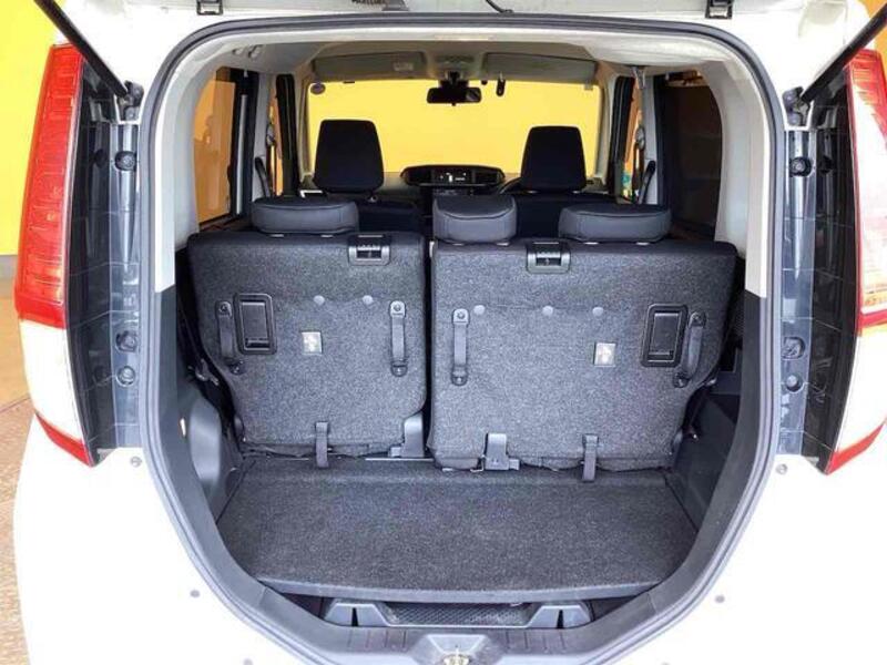 ROOMY