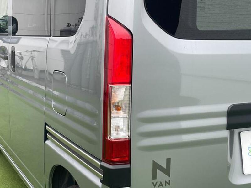 N-VAN