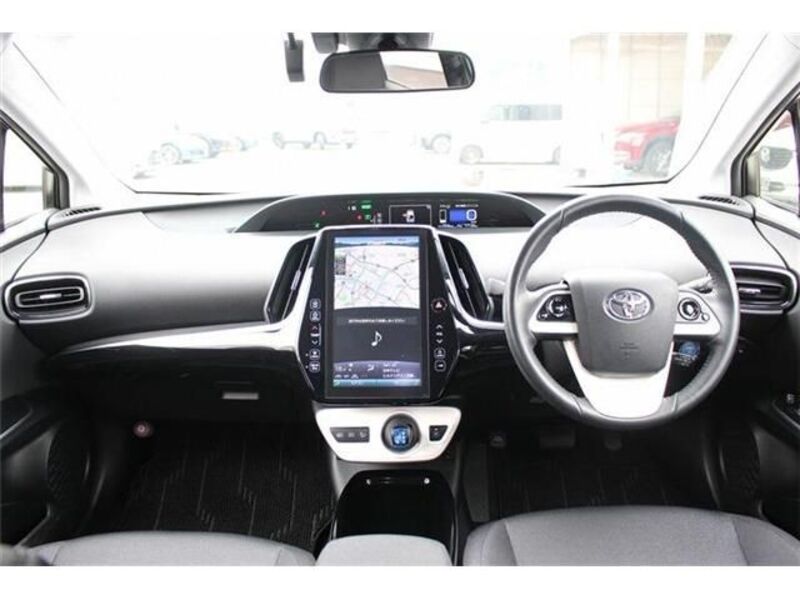 PRIUS PHV