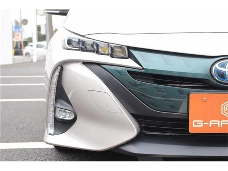 PRIUS PHV