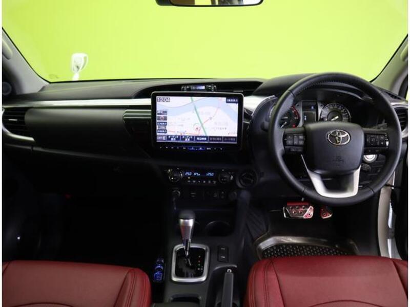 HILUX