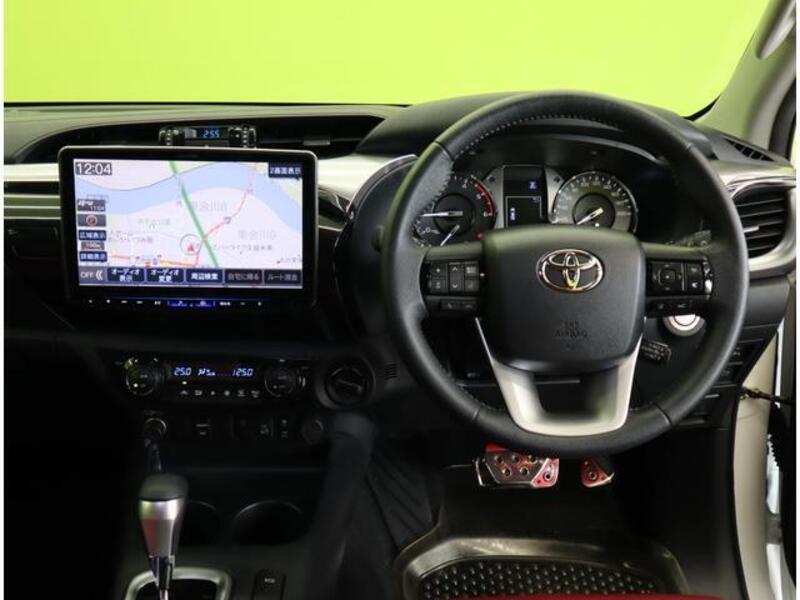 HILUX