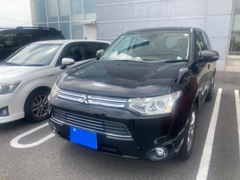 MITSUBISHI OUTLANDER PHEV