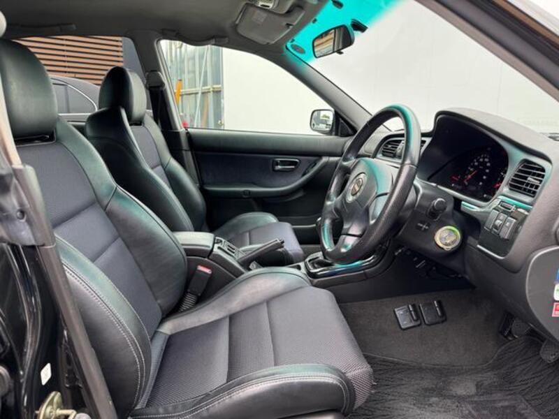 LEGACY B4