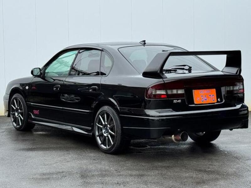 LEGACY B4