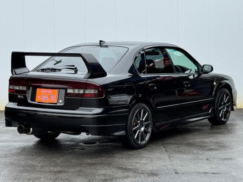 LEGACY B4