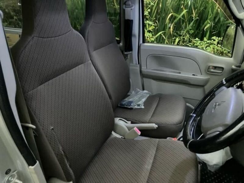 MINICAB VAN
