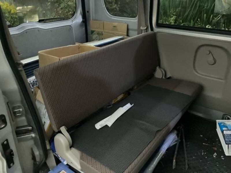 MINICAB VAN