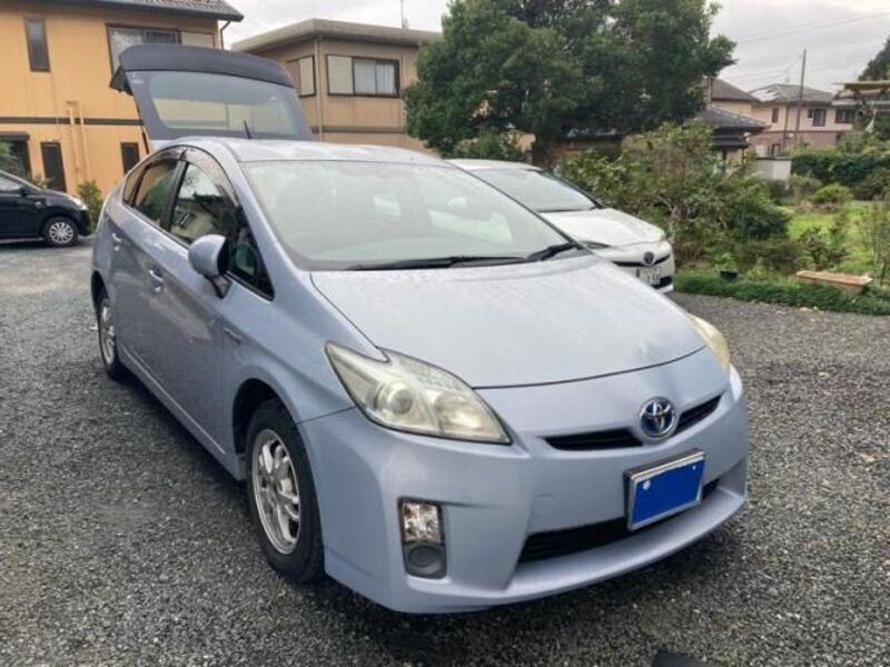 PRIUS-0