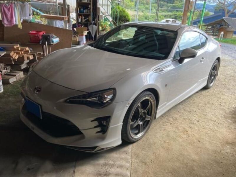 86