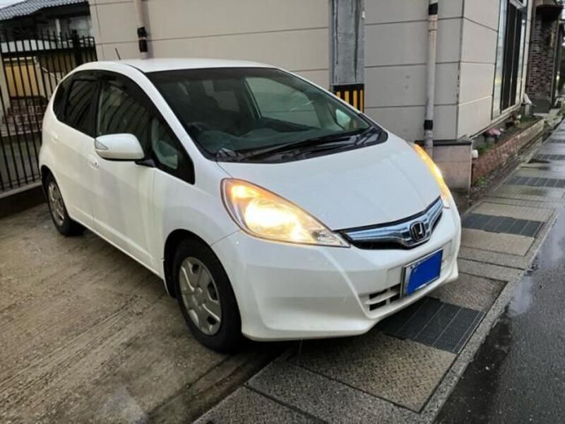 FIT HYBRID