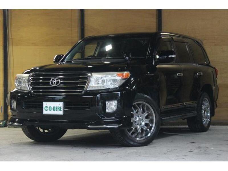 LAND CRUISER