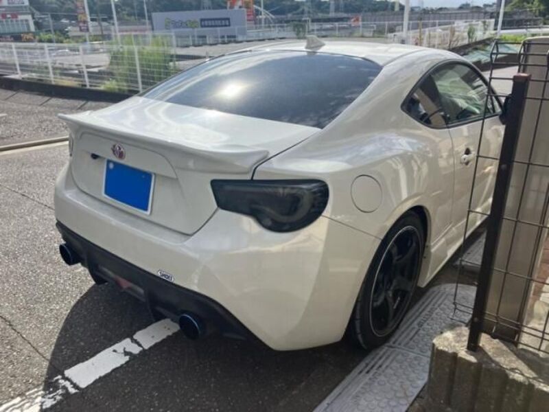 86