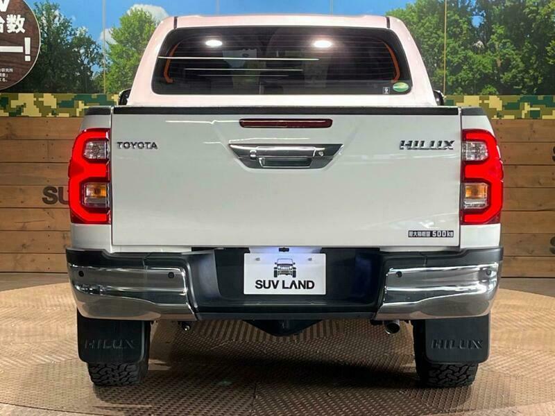 HILUX