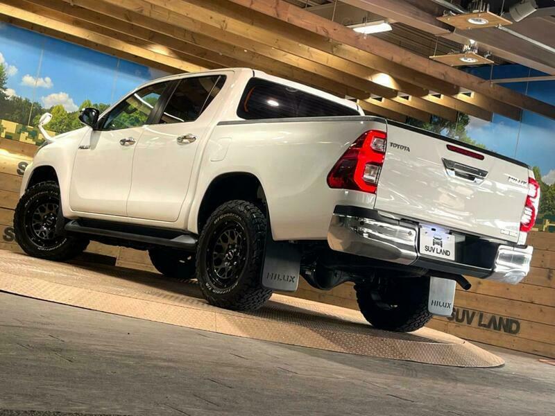 HILUX