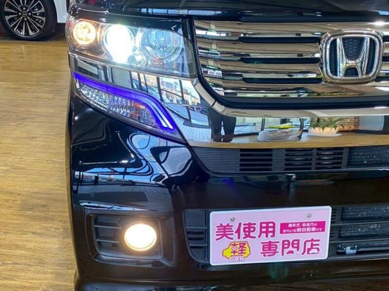 N BOX CUSTOM