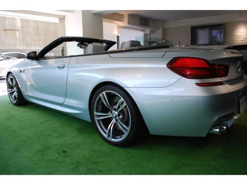 M6