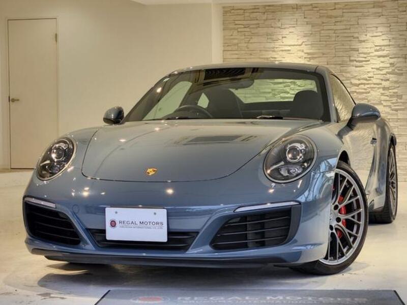 PORSCHE 911