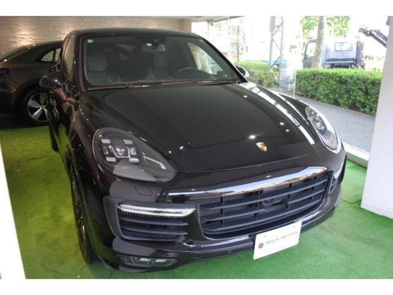CAYENNE