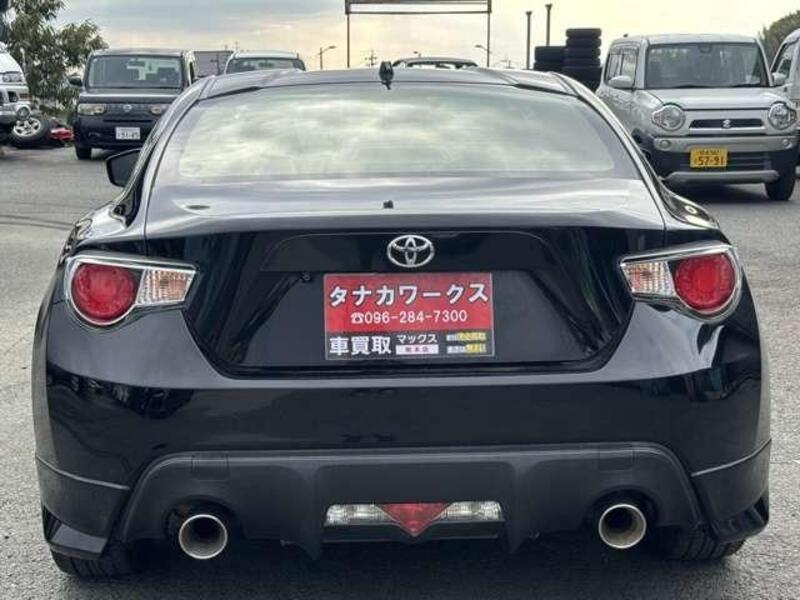 86