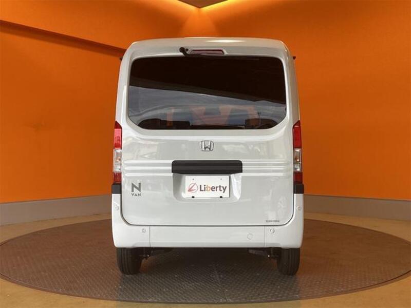 N-VAN