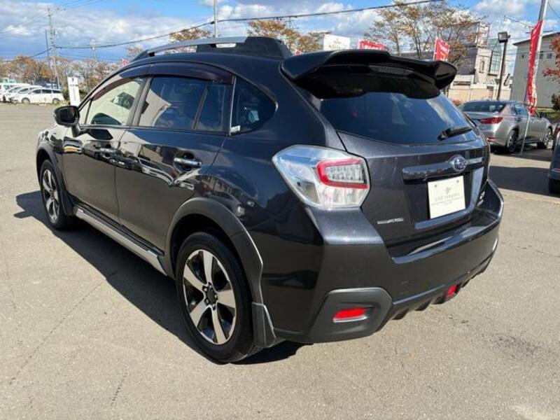 XV HYBRID