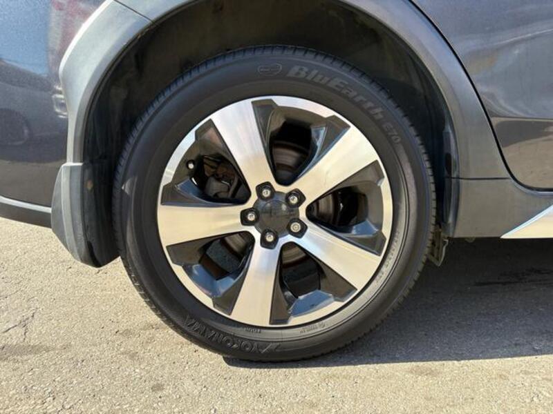 XV HYBRID