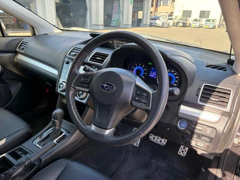 XV HYBRID
