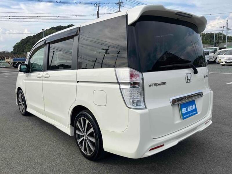 STEPWAGON SPADA