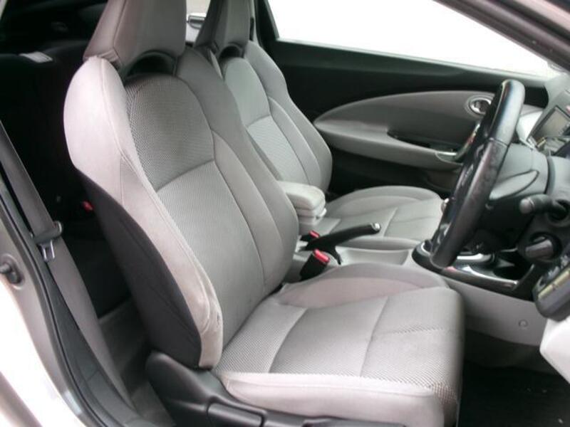 CR-Z