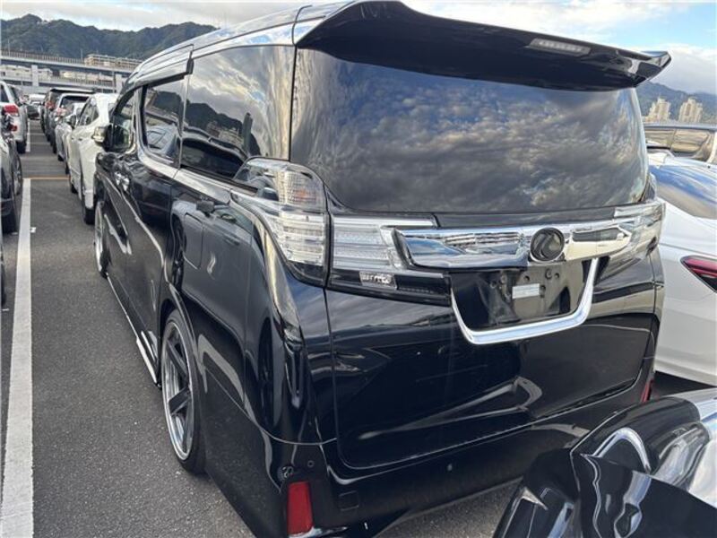 VELLFIRE